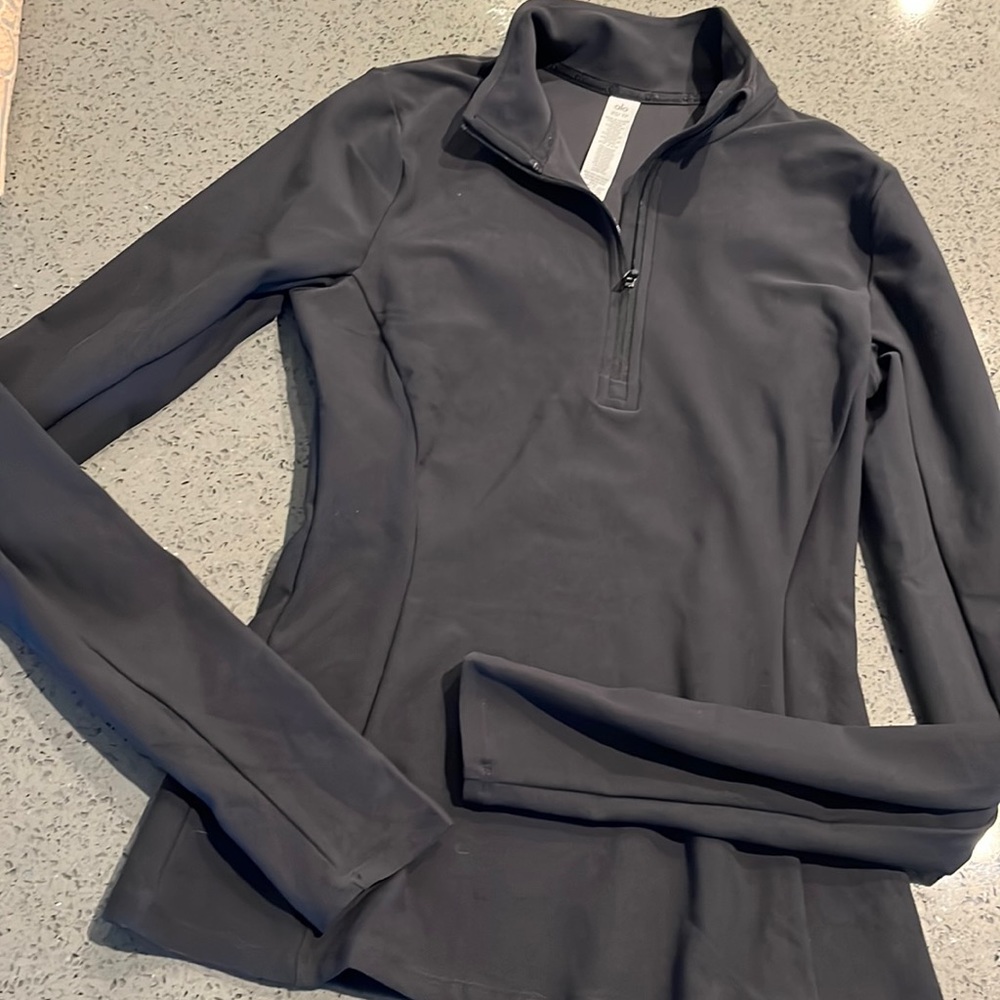Alo Quarter Zip Long Sleeve Grey XS like new